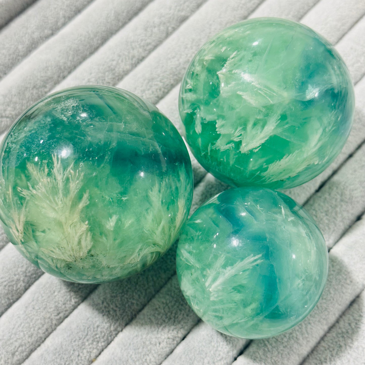 Wholesale Natural Crystal Sphere Polished Snowflake Fluorite sphere